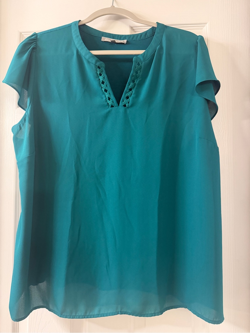 Daniel Rainn Teal Split-Neck Flutter Sleeve Blouse